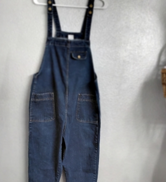 Blue Jean  Bib Overalls   Size M - Picture 1 of 5